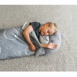Happy Nappers Sovepose 137cm - Grå Hai -RainBoCorns butikk 118800 4 1 256605 h62090134